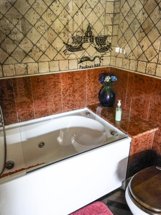 Paoline'S Suite In Villa Fiumicino Luaran gambar